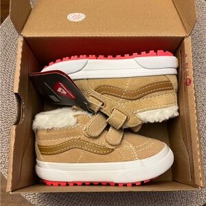 NEW Vans Tan Toddler Boots Shoes